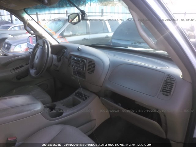 1FMRU17W72LA80468 - 2002 FORD EXPEDITION EDDIE BAUER WHITE photo 5