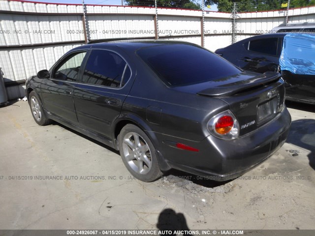 JN1DA31A13T439687 - 2003 NISSAN MAXIMA GLE/SE GRAY photo 3