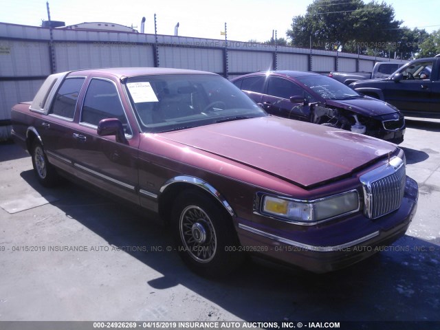 1LNLM81W6SY628678 - 1995 LINCOLN TOWN CAR EXECUTIVE RED photo 1