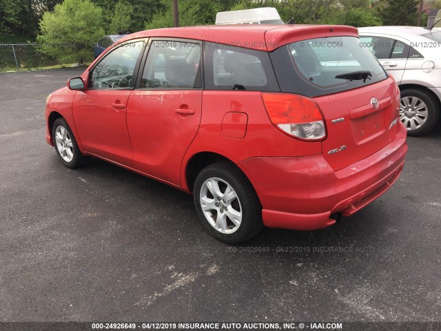 2T1LR32E34C269327 - 2004 TOYOTA COROLLA MATRIX XR RED photo 3