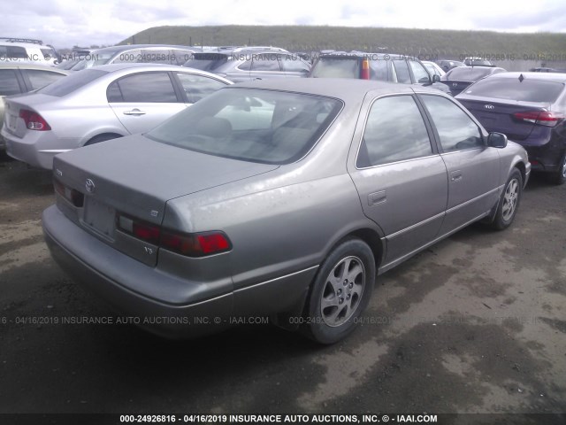 JT2BF28K4X0149586 - 1999 TOYOTA CAMRY LE/XLE Gold Foto 4