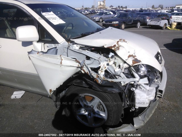 JT6HF10U2X0043055 - 1999 LEXUS RX 300 WHITE photo 6