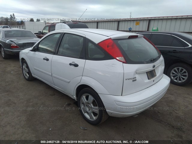 1FAHP37N97W227041 - 2007 FORD FOCUS ZX5/S/SE/SES WHITE photo 3
