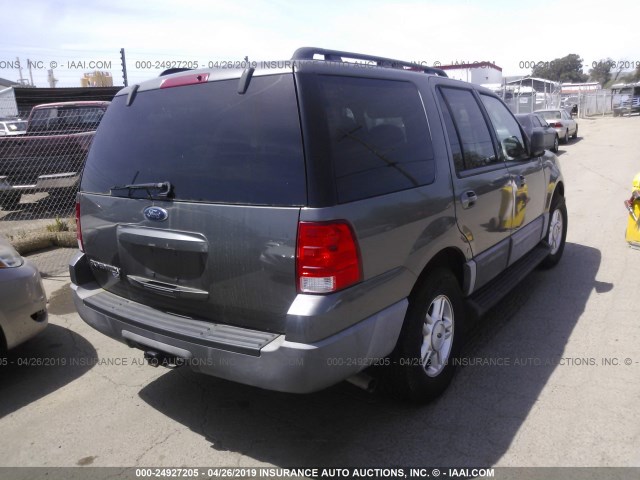 1FMPU15585LA53074 - 2005 FORD EXPEDITION XLT GRAY photo 4