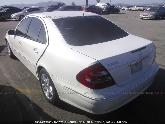 WDBUF56J36A757750 - 2006 MERCEDES-BENZ E 350 WHITE photo 3