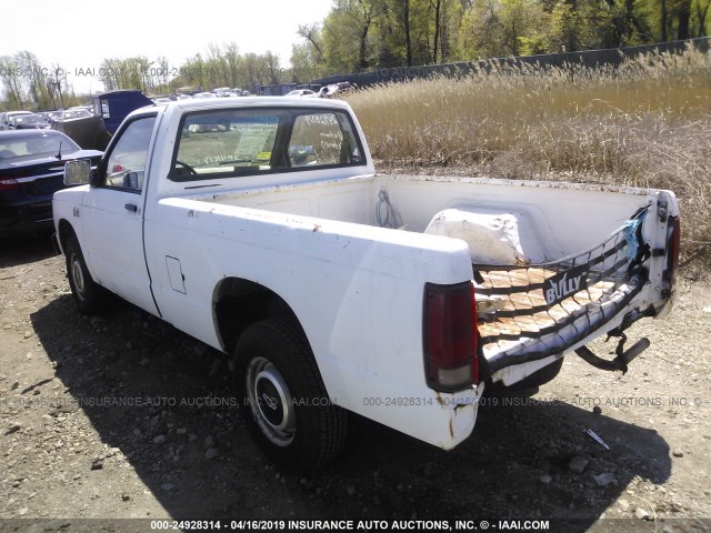 1GCBS14E7J2218490 - 1988 CHEVROLET S TRUCK S10 WHITE photo 3