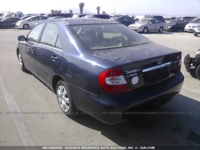 4T1BE32K62U626380 - 2002 TOYOTA CAMRY LE/XLE/SE BLUE photo 3