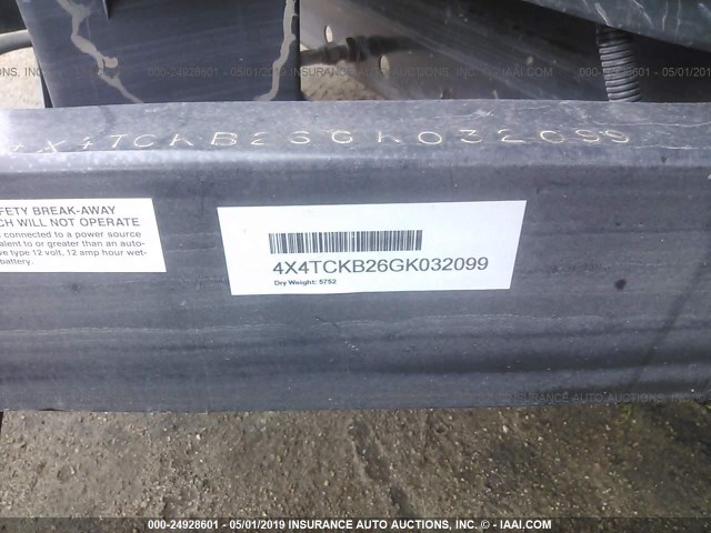 4X4TCKB26GK032099 - 2016 FOREST RIVER OTHER  BROWN photo 9