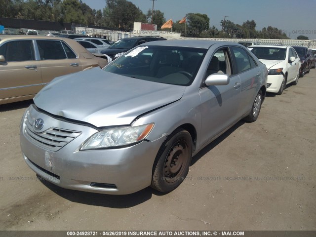 4T1BE46K17U536142 - 2007 TOYOTA CAMRY NEW GENERAT CE/LE/XLE/SE SILVER photo 2