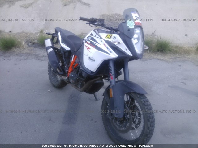 VBKV49402HM968628 - 2017 KTM 1090 ADVENTURE R WHITE photo 1