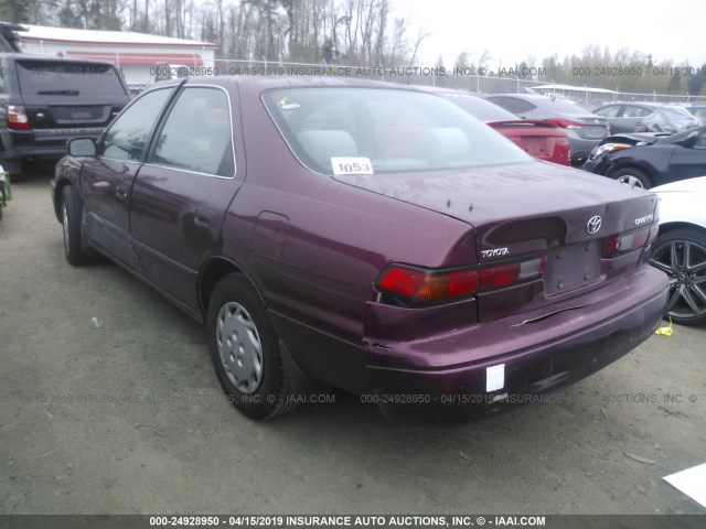 JT2BG22K1V0080844 - 1997 TOYOTA CAMRY LE/XLE أرجواني صورة 3