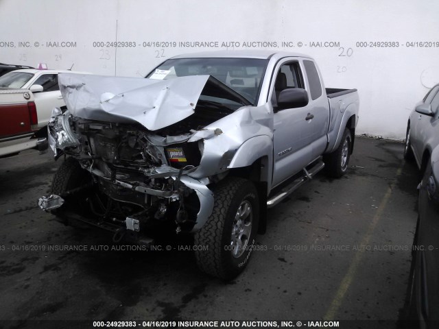 5TETU62N48Z588204 - 2008 TOYOTA TACOMA PRERUNNER ACCESS CAB SILVER photo 2