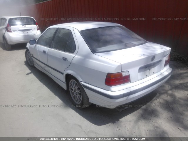 4USCD2326TLB30214 - 1996 BMW 328 I AUTOMATIC WHITE photo 3