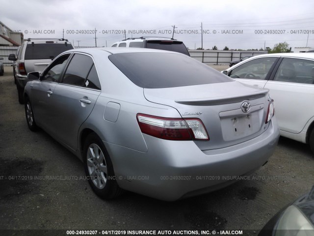 JTNBB46K373006804 - 2007 TOYOTA CAMRY NEW GENERAT HYBRID SILVER photo 3