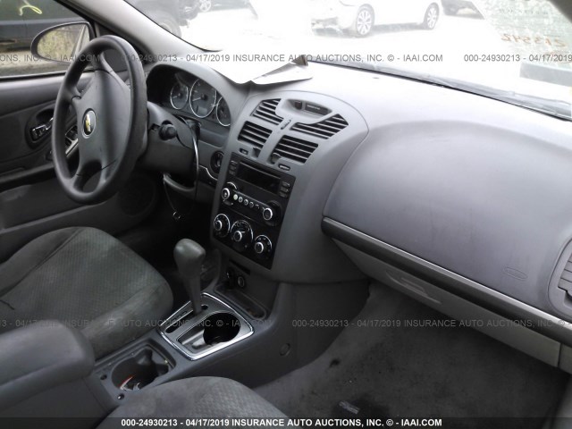 1G1ZS58F27F228539 - 2007 CHEVROLET MALIBU LS RED photo 5