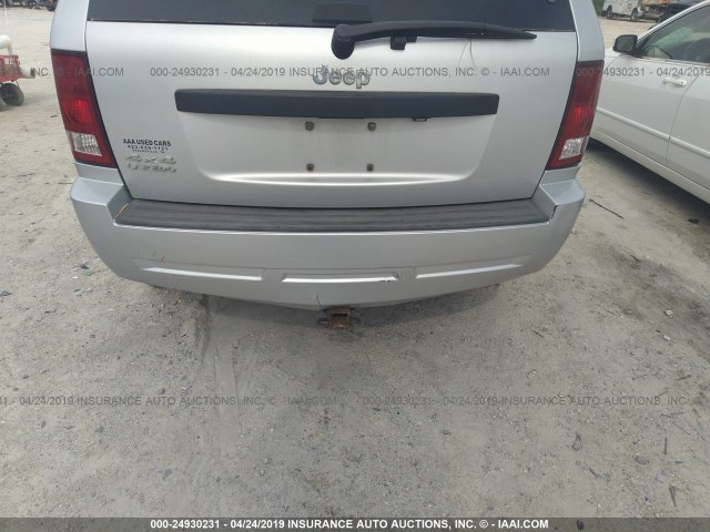 1J8GR48K17C677822 - 2007 JEEP GRAND CHEROKEE LAREDO/COLUMBIA/FREEDOM 银色 照片 6