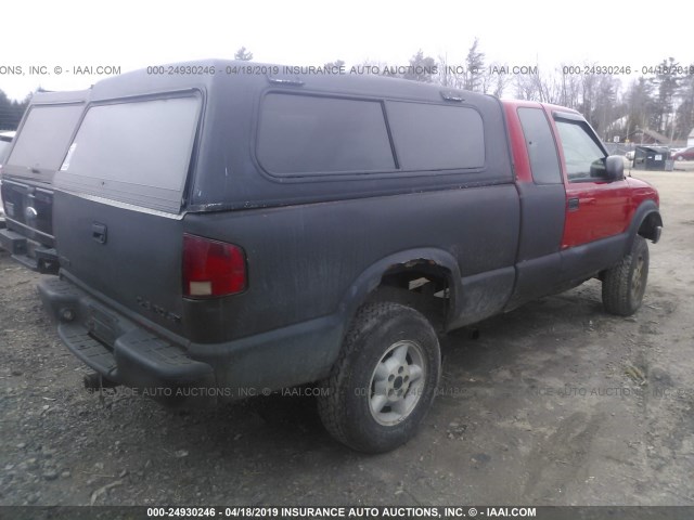 1GCDT19X138143690 - 2003 CHEVROLET S TRUCK S10 RED photo 4