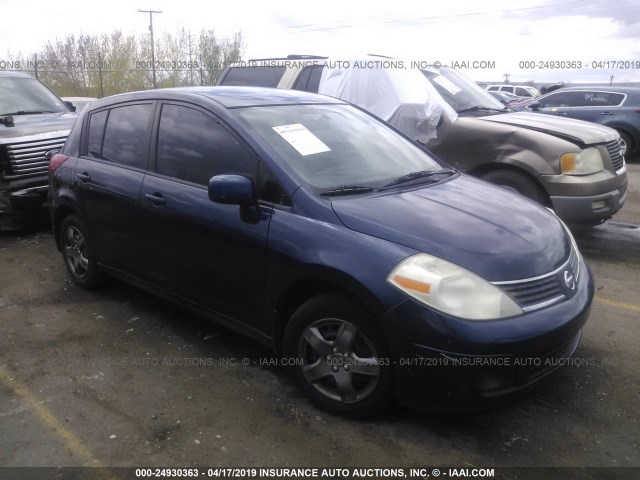 3N1BC13E58L353302 - 2008 NISSAN VERSA S/SL BLUE photo 1