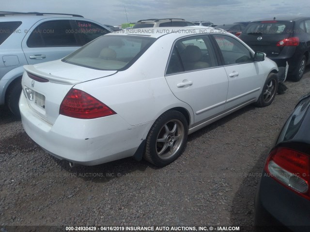 1HGCM66826A069777 - 2006 HONDA ACCORD EX WHITE photo 4