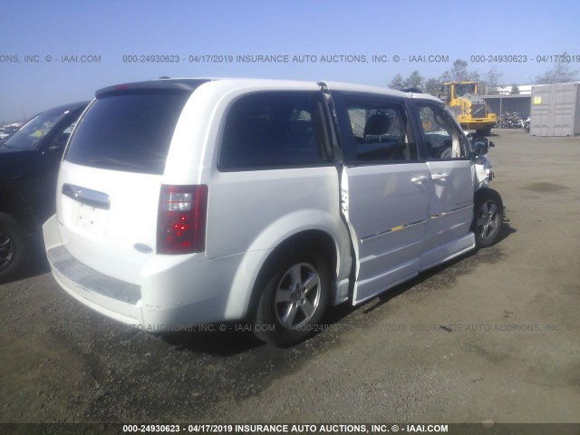 1D8HN54P58B180344 - 2008 DODGE GRAND CARAVAN SXT WHITE photo 4