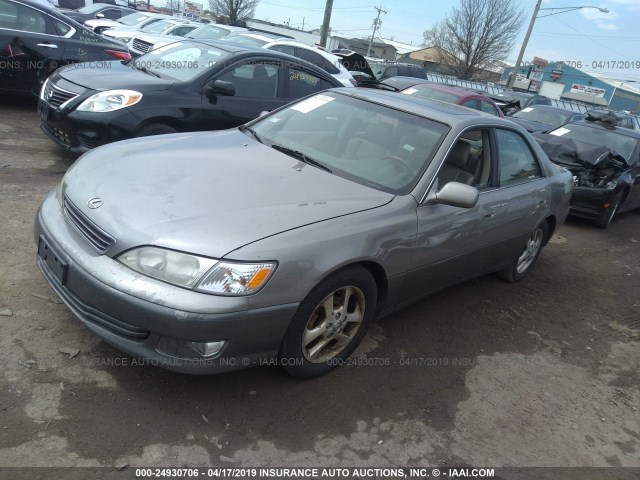 JT8BF28G310326492 - 2001 LEXUS ES 300 TAN photo 2