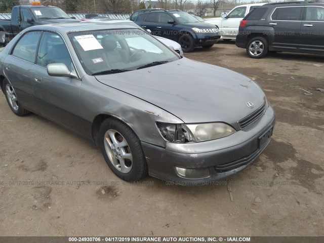 JT8BF28G310326492 - 2001 LEXUS ES 300 TAN photo 6