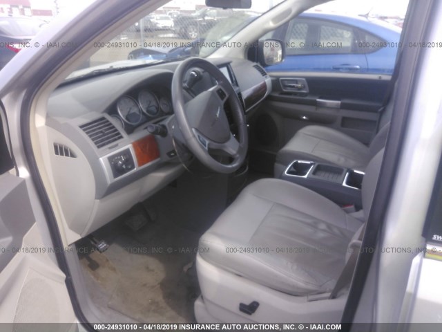 2A8HR54P98R133329 - 2008 CHRYSLER TOWN & COUNTRY TOURING SILVER photo 5