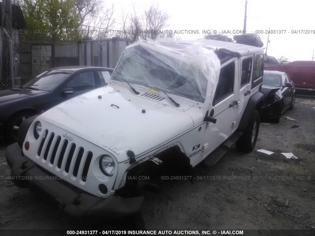 1J4GA39128L563564 - 2008 JEEP WRANGLER UNLIMITED X WHITE photo 2