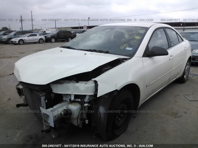 1G2ZG58N074141349 - 2007 PONTIAC G6 SE WHITE photo 2