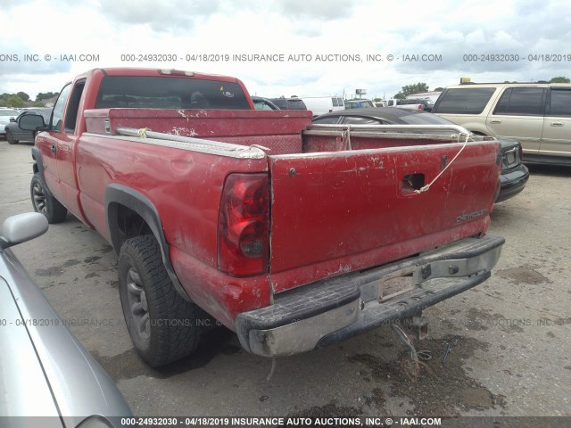 1GCHC29U53E187237 - 2003 CHEVROLET SILVERADO C2500 HEAVY DUTY RED photo 3