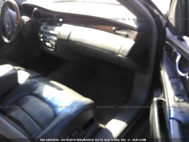 1G6KE57Y52U141132 - 2002 CADILLAC DEVILLE DHS GRAY photo 5