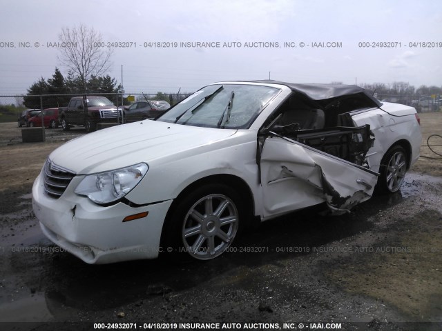 1C3LC65M28N271664 - 2008 CHRYSLER SEBRING LIMITED WHITE photo 2