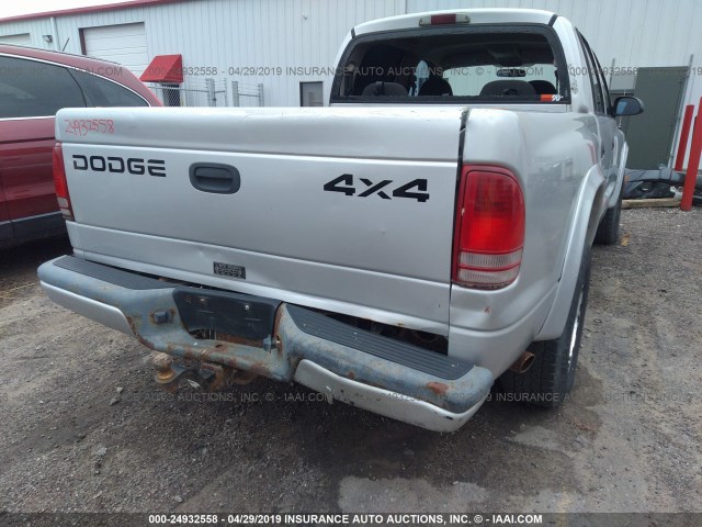 1B7HG38N62S636641 - 2002 DODGE DAKOTA QUAD SPORT/QUAD R/T SILVER photo 6