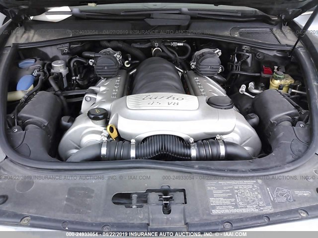 WP1AC29P45LA92323 - 2005 PORSCHE CAYENNE TURBO GRAY photo 10