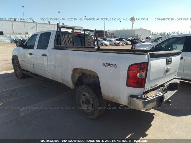 1GC4K0B62AF110785 - 2010 CHEVROLET SILVERADO K3500 LT WHITE photo 3