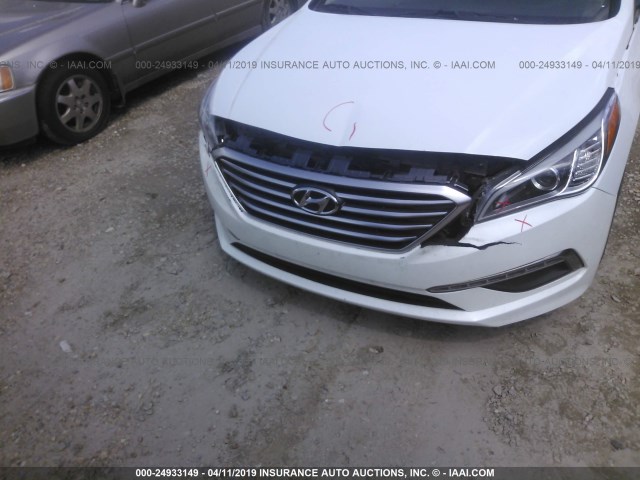 5NPE34AF2FH036713 - 2015 HYUNDAI SONATA SPORT/LIMITED WHITE photo 6