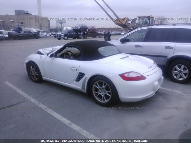 WP0CA29867U710246 - 2007 PORSCHE BOXSTER WHITE photo 3