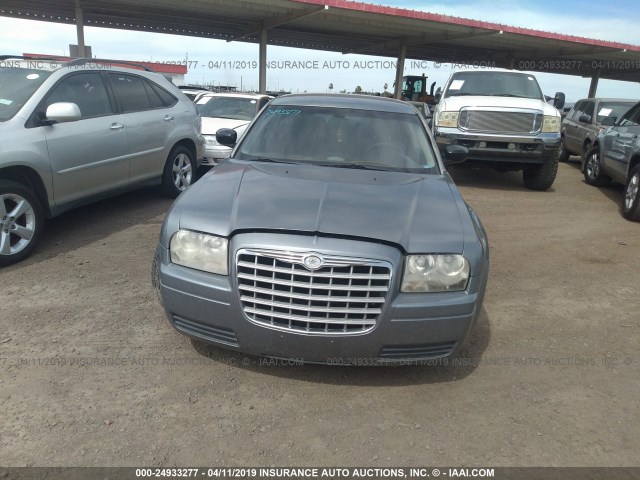 2C3KA43R36H180249 - 2006 CHRYSLER 300 GRAY photo 6