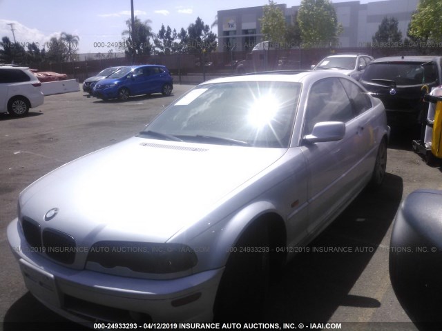 WBABM3348YJN87872 - 2000 BMW 323 CI SILVER photo 2