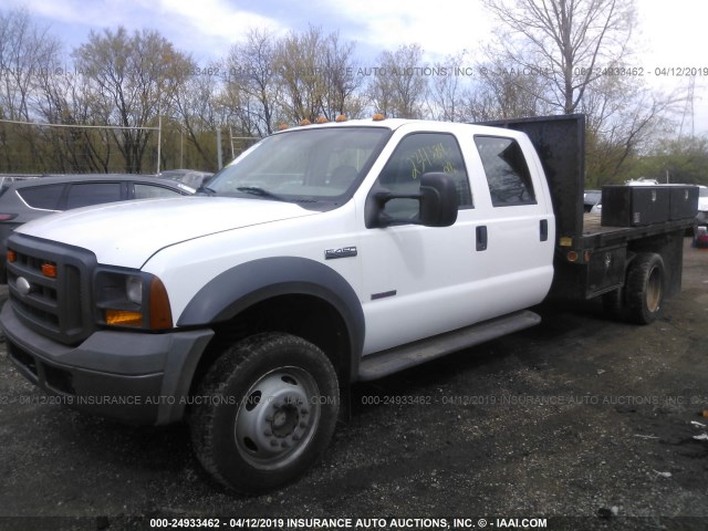 1FDXW47P15EB58232 - 2005 FORD F450 SUPER DUTY WHITE photo 2