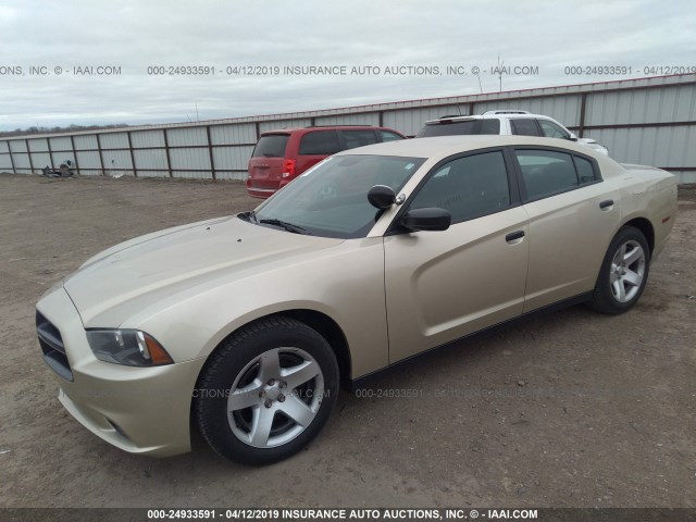 2C3CDXAT8EH316272 - 2014 DODGE CHARGER POLICE GOLD photo 2