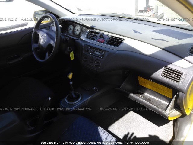 JA3AJ86E62U039883 - 2002 MITSUBISHI LANCER OZ RALLY YELLOW photo 5