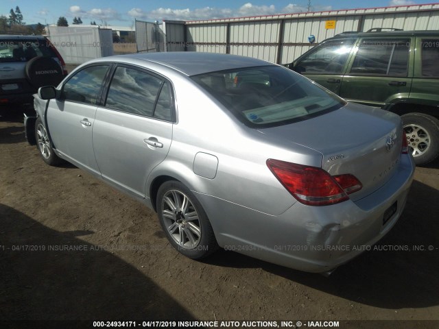 4T1BK36B06U102408 - 2006 TOYOTA AVALON XL/XLS/TOURING/LIMITED SILVER photo 3