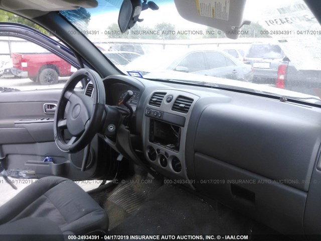 1GCDT136348198059 - 2004 CHEVROLET COLORADO BLUE photo 5