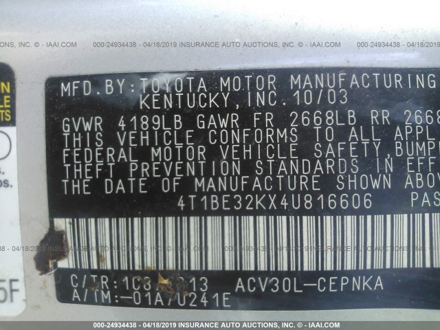 4T1BE32KX4U816606 - 2004 TOYOTA CAMRY LE/XLE/SE SILVER photo 9