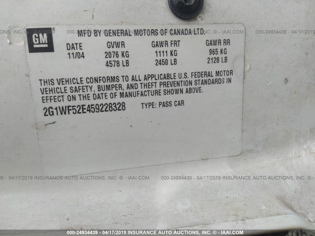 2G1WF52E459228328 - 2005 CHEVROLET IMPALA WHITE photo 9