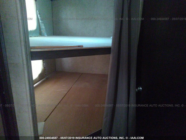 4X4TSVA29FL026473 - 2015 FOREST RIVER OTHER  棕色 照片 8