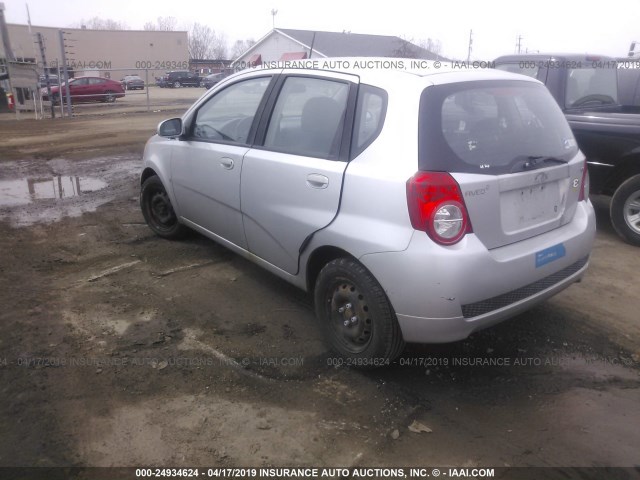 KL1TD66E49B299847 - 2009 CHEVROLET AVEO LS/LT SILVER photo 3