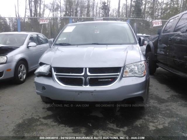 2C4RDGCG4GR387875 - 2016 DODGE GRAND CARAVAN SXT SILVER photo 6