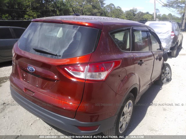 1FMCU0F75FUB18564 - 2015 FORD ESCAPE S RED photo 4